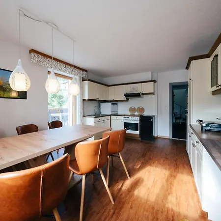 Apartman Wallis Raggal