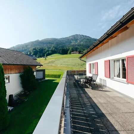 Wallis Apartman Raggal